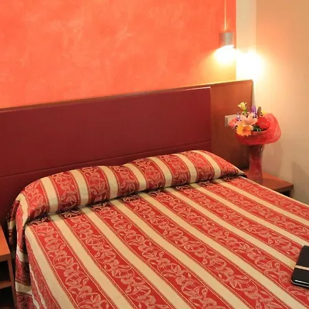 博纳罗蒂套房酒店 住宿加早餐酒店 4*