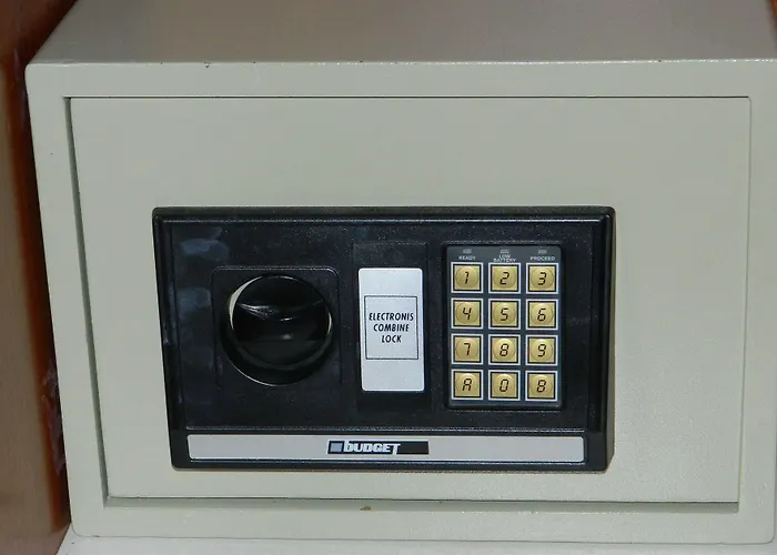 博纳罗蒂套房酒店 住宿加早餐酒店 4*