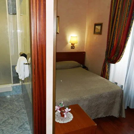 Oda ve Kahvaltı Buonarroti