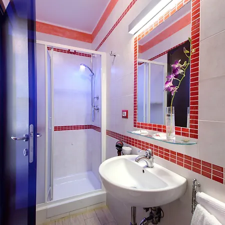 Oda ve Kahvaltı Buonarroti