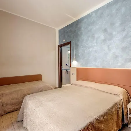 Buonarroti 3* Rome